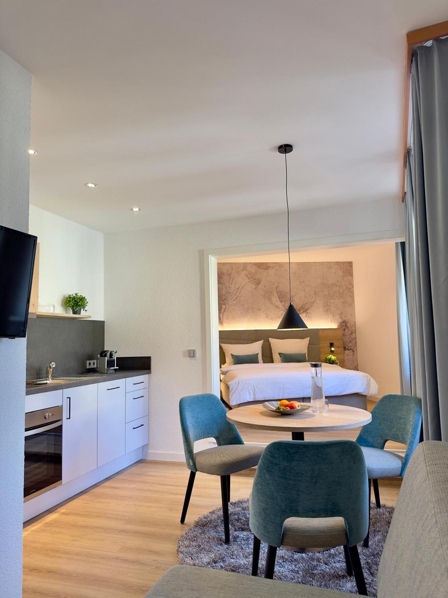Living & Serviced Apartments By Blauer Wolf Gunzenhausen Eksteriør bilde
