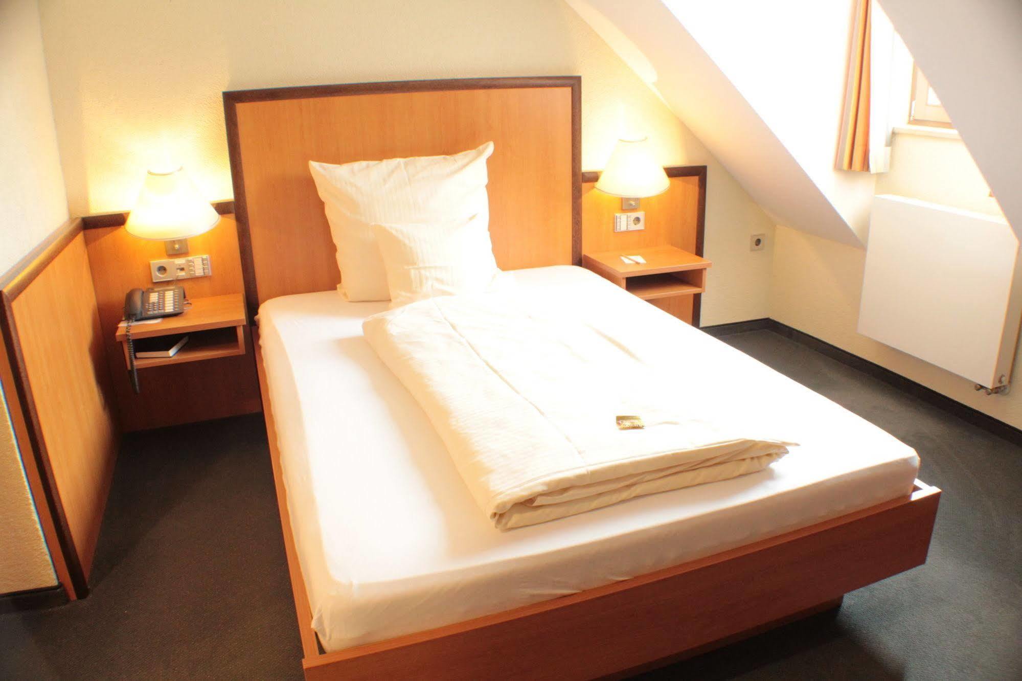 Living & Serviced Apartments By Blauer Wolf Gunzenhausen Eksteriør bilde