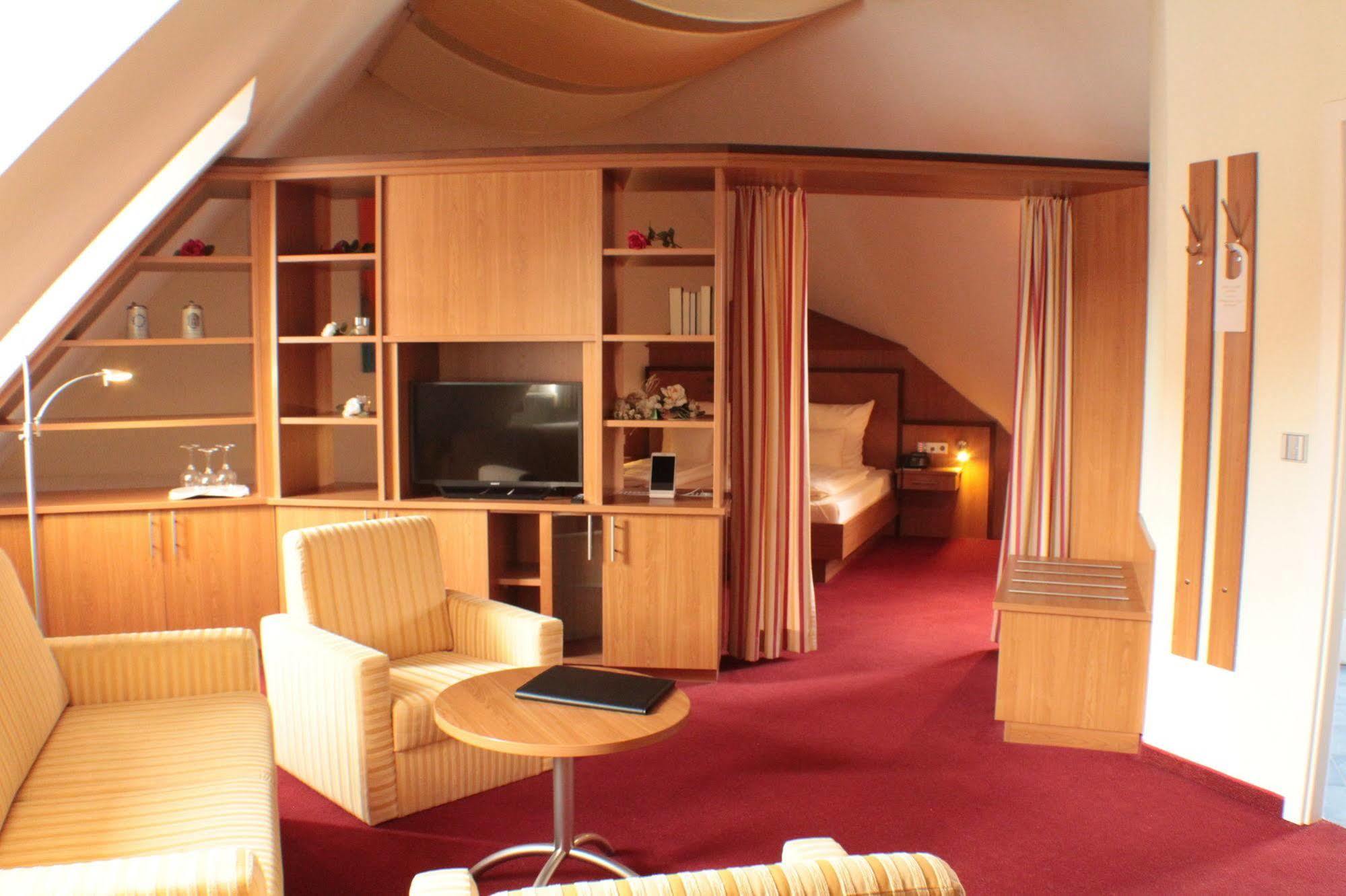 Living & Serviced Apartments By Blauer Wolf Gunzenhausen Eksteriør bilde