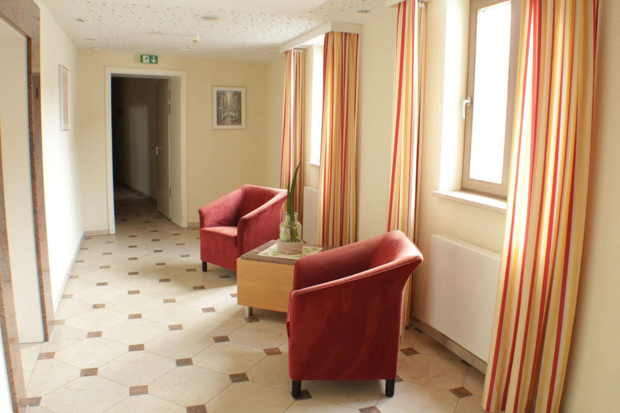 Living & Serviced Apartments By Blauer Wolf Gunzenhausen Eksteriør bilde